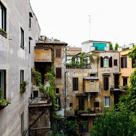 A World Aparts - 105 Pellegrino Rome Extérieur photo